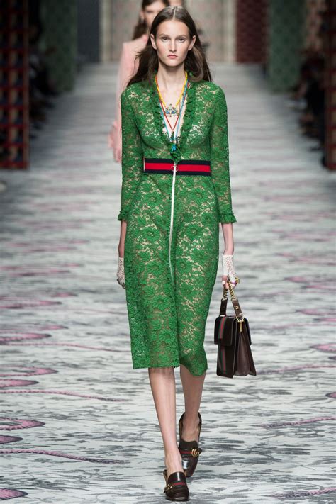 gucci falzo giacchetta donna|gucci clothing line.